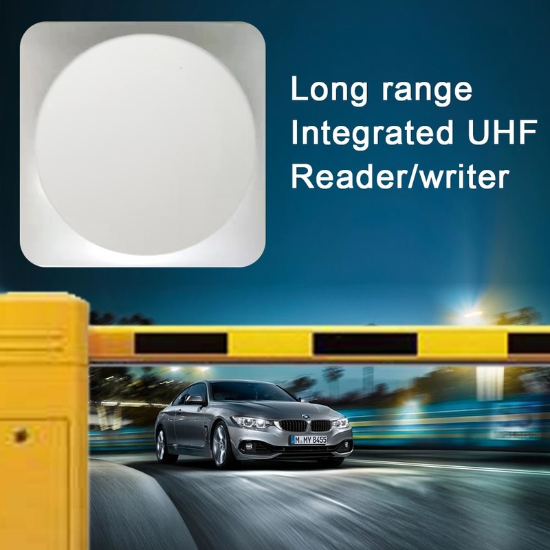 Wiegand RS232 RS485 เครื่องอ่านการ์ด NFC RFID ระยะไกลควบคุมการเข้าถึง UHF